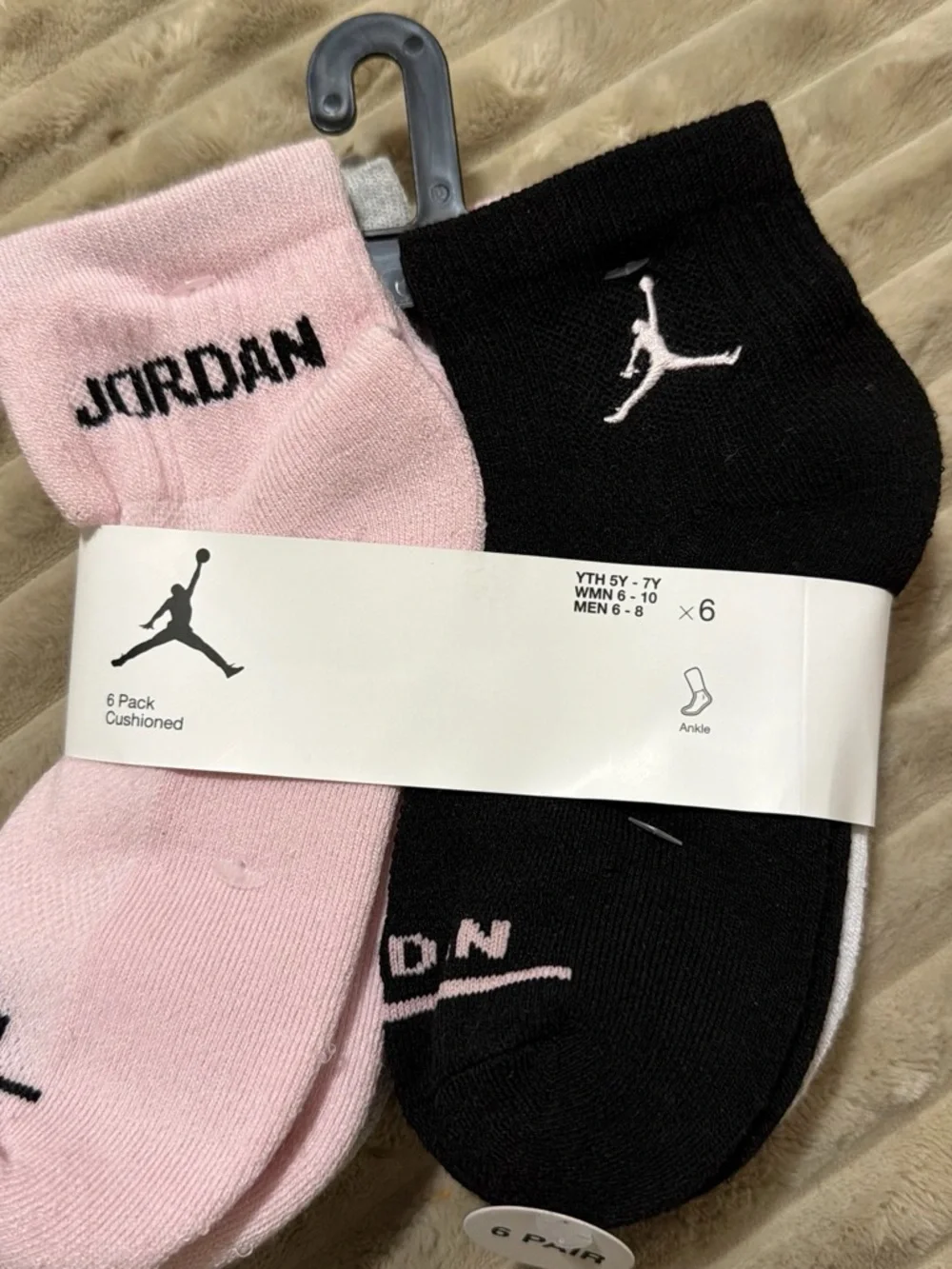 Jordan 6-Pack Cushioned Ankle Socks - Pink & Black